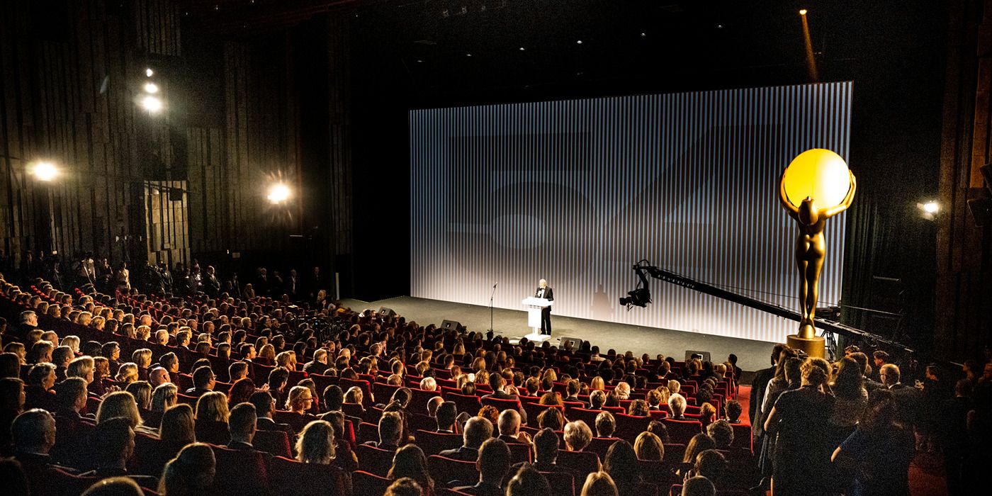 Crystal-Globe-Karlovy-Vary-International-Film-Festival-KVIFF-party-2