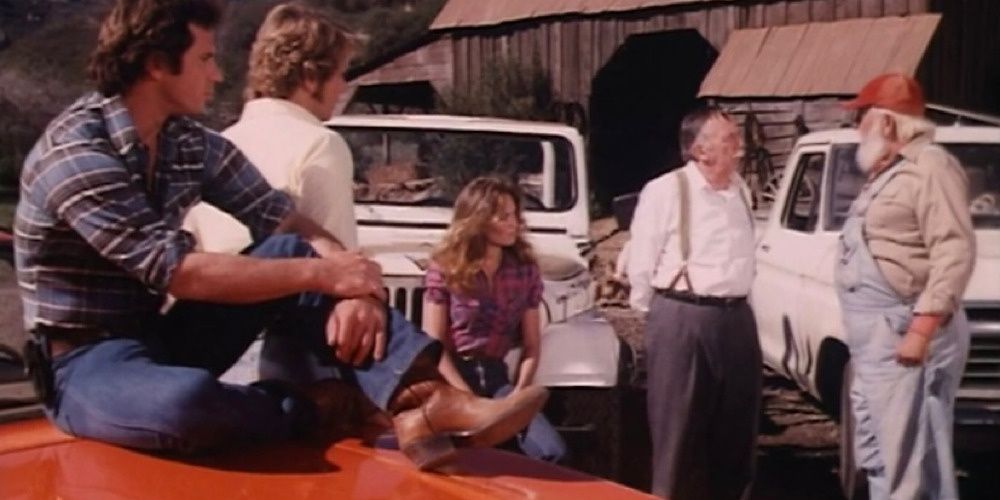 Bo, Luke, Daisy and Uncle Jesse on The Dukes of Hazzard.