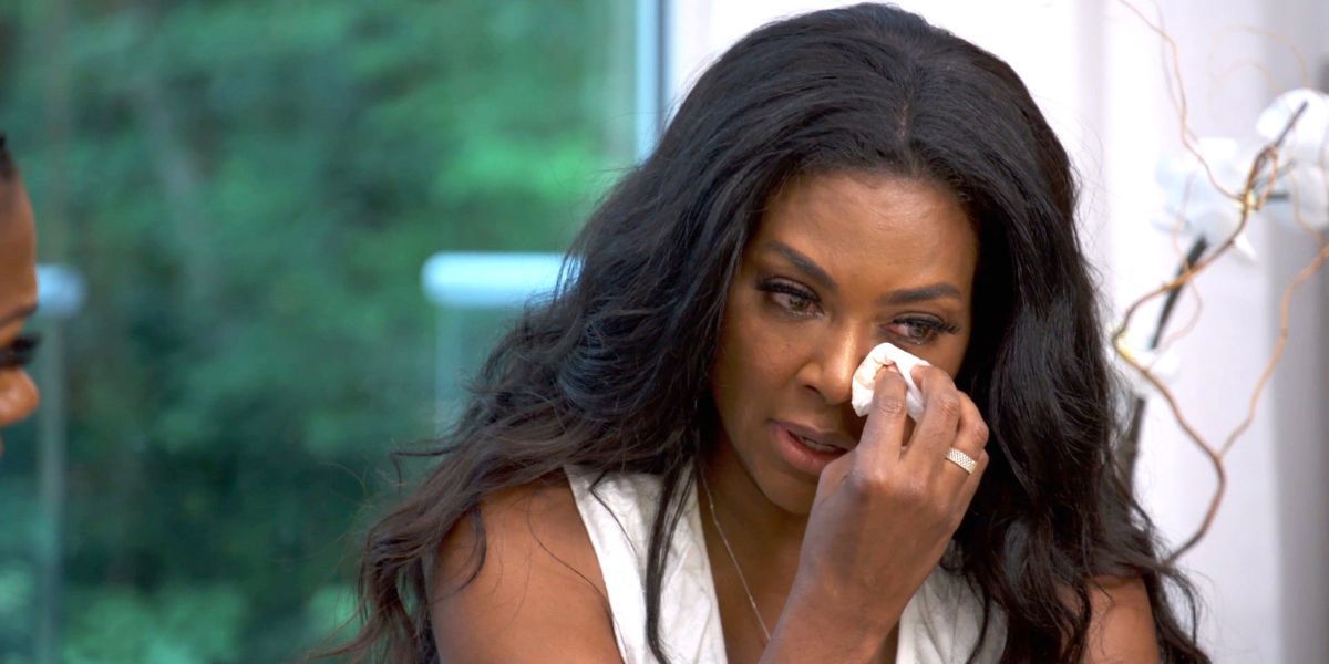 Kenya Moore crying