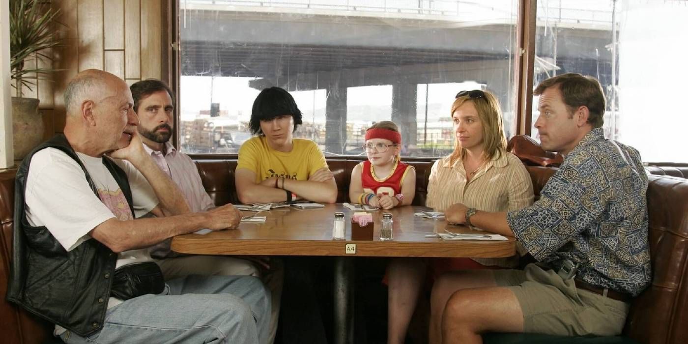 Edwin Hoover, Frank, Dwayne, Olive, Sheryl, and Richard at a diner in Little Miss Sunshine