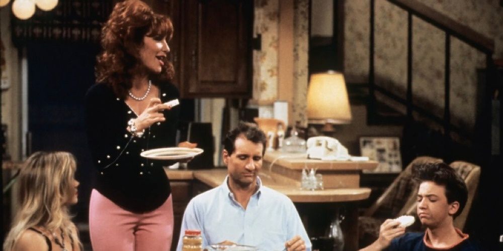 Kelly, Peggy, Al and Bud Bundy on Married With Children. 