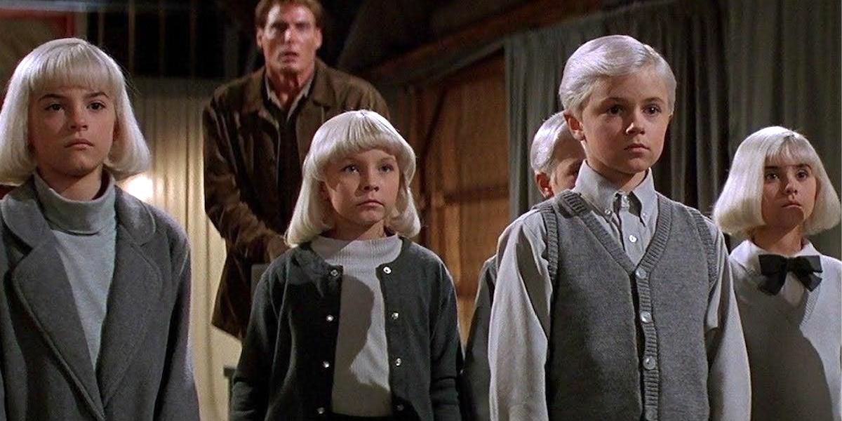 Christopher Reeve and the children in John Carpenter's Village of the Damned (1995)
