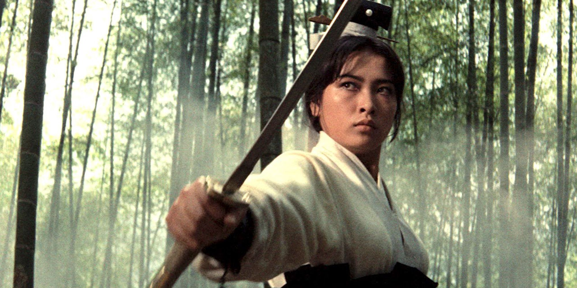 A shot of Hsu Feng holding a sword in A Touch of Zen.