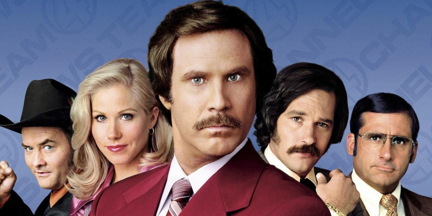 Will Ferrell, Christina Applegate, Paul Rudd, David Koechner and Steve Carell pose for the camera in Anchorman: The Legend of Ron Burgundy 