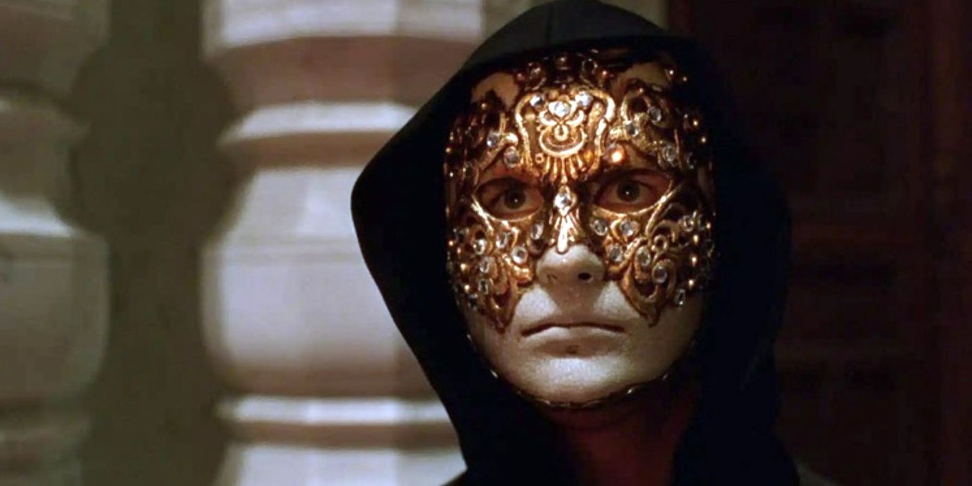 Making Stanley Kubrick s Eyes Wide Shut Was a Real Life Nightmare