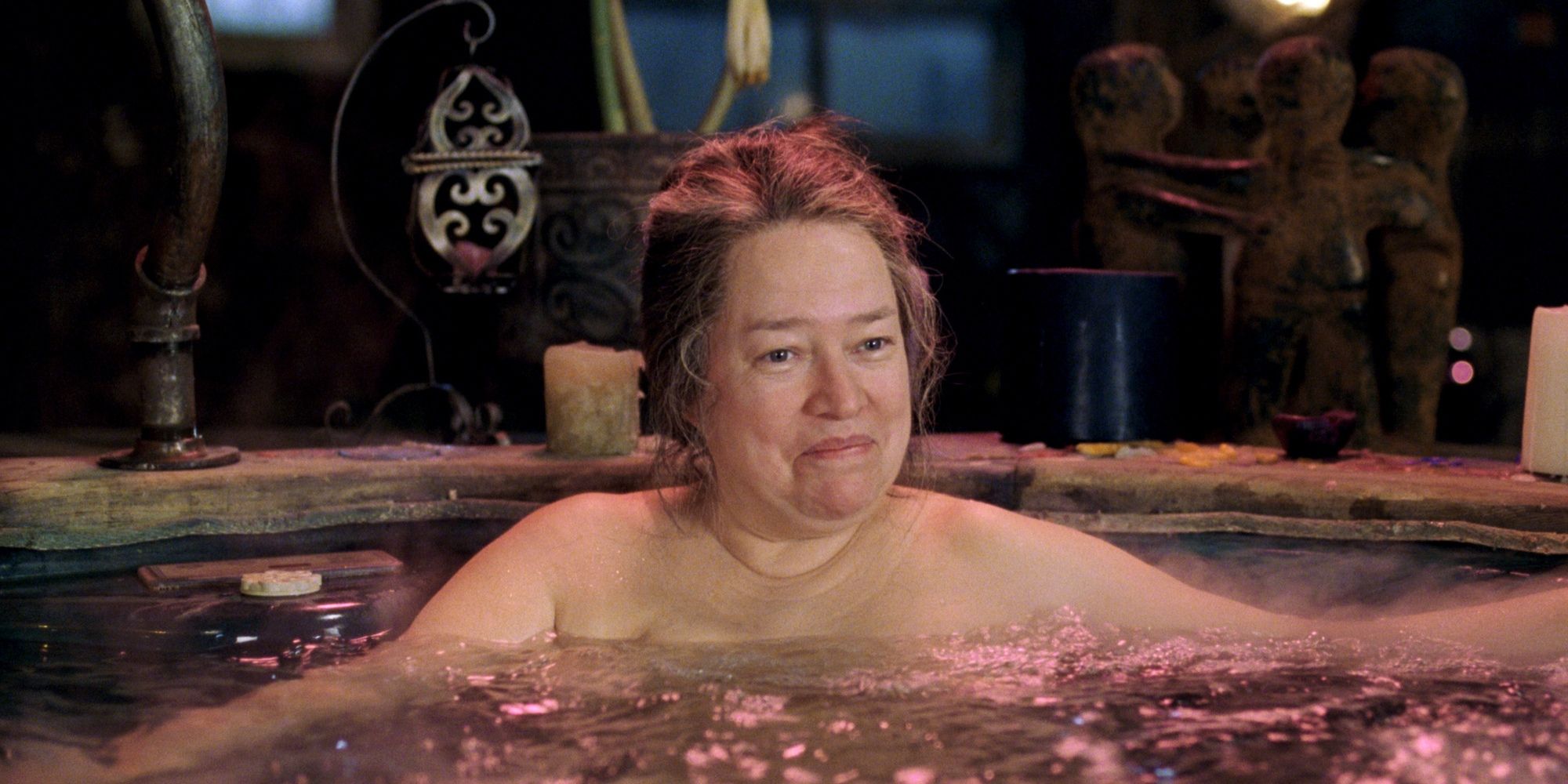 Kathy Bates as Roberta Hertzel in a bathtub in About Schmidt