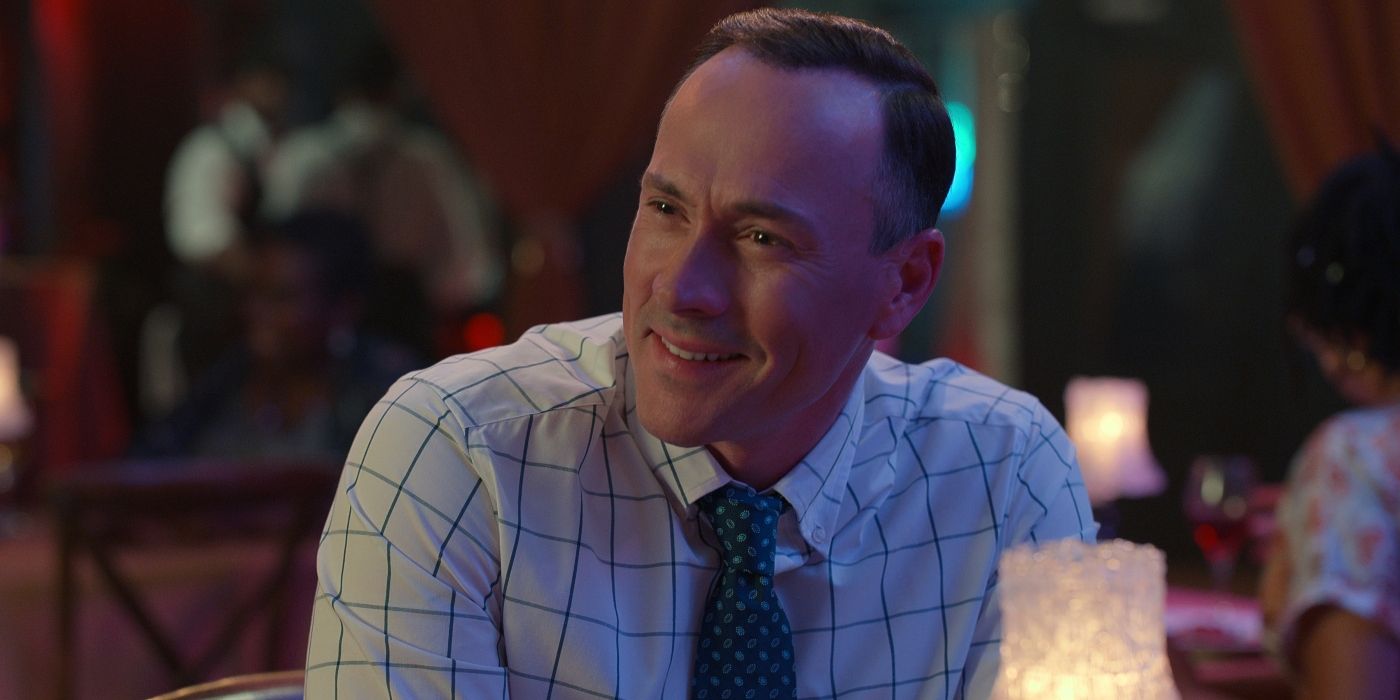Close up of Chris Klein as Bill Townsend at a restaurant in Sweet Magnolias Season 3