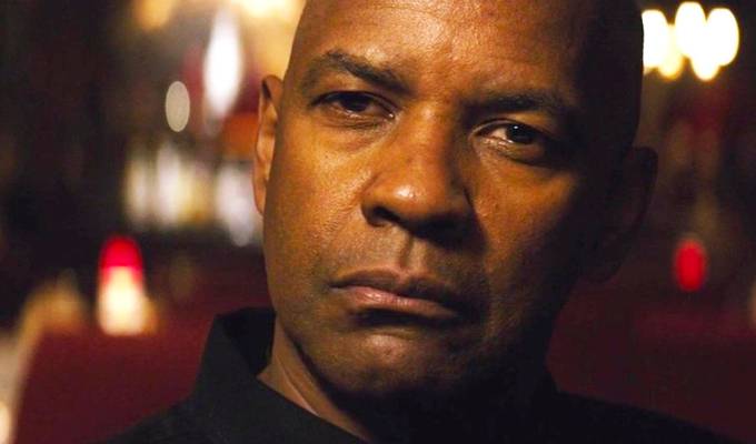 “Denzel Washington Unleashes Justice Against the Mafia: A First Look at ‘The Equalizer 3′”