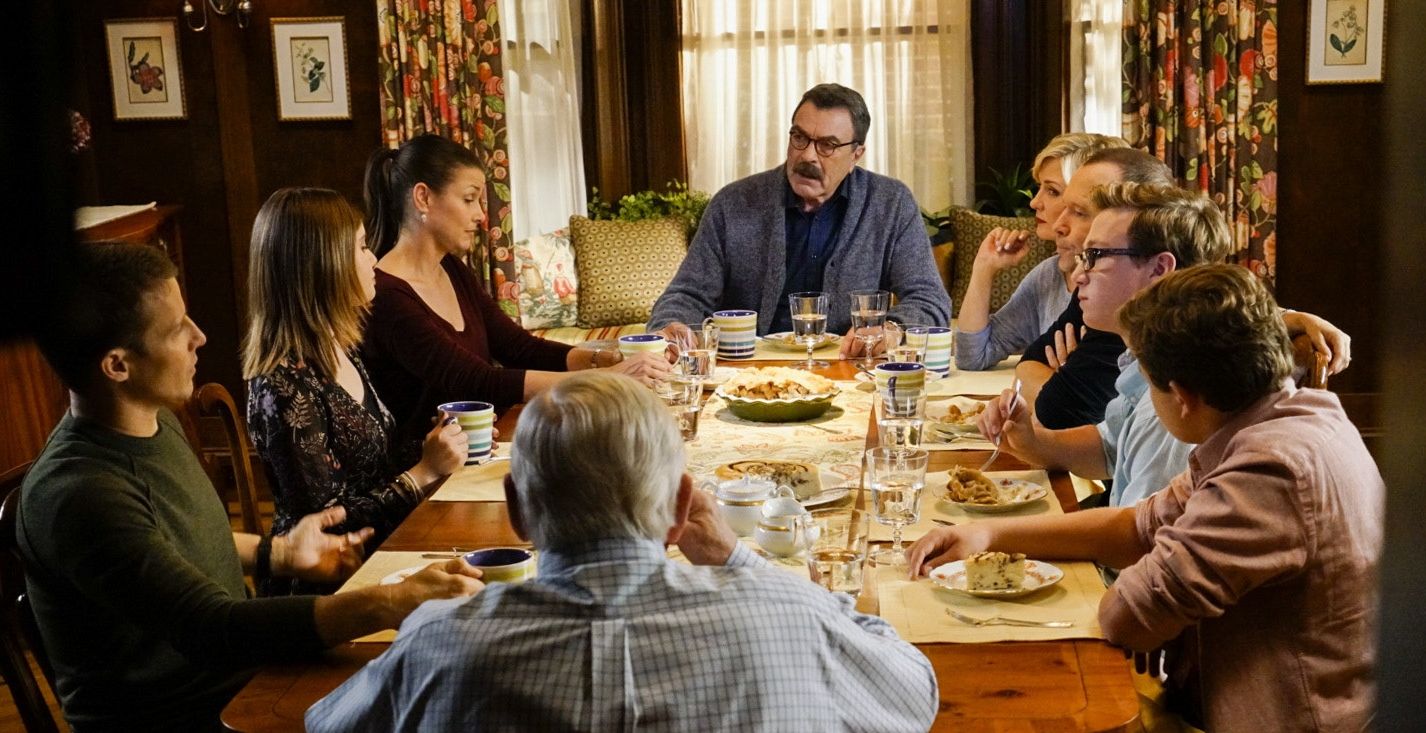 blue-bloods-dinner 