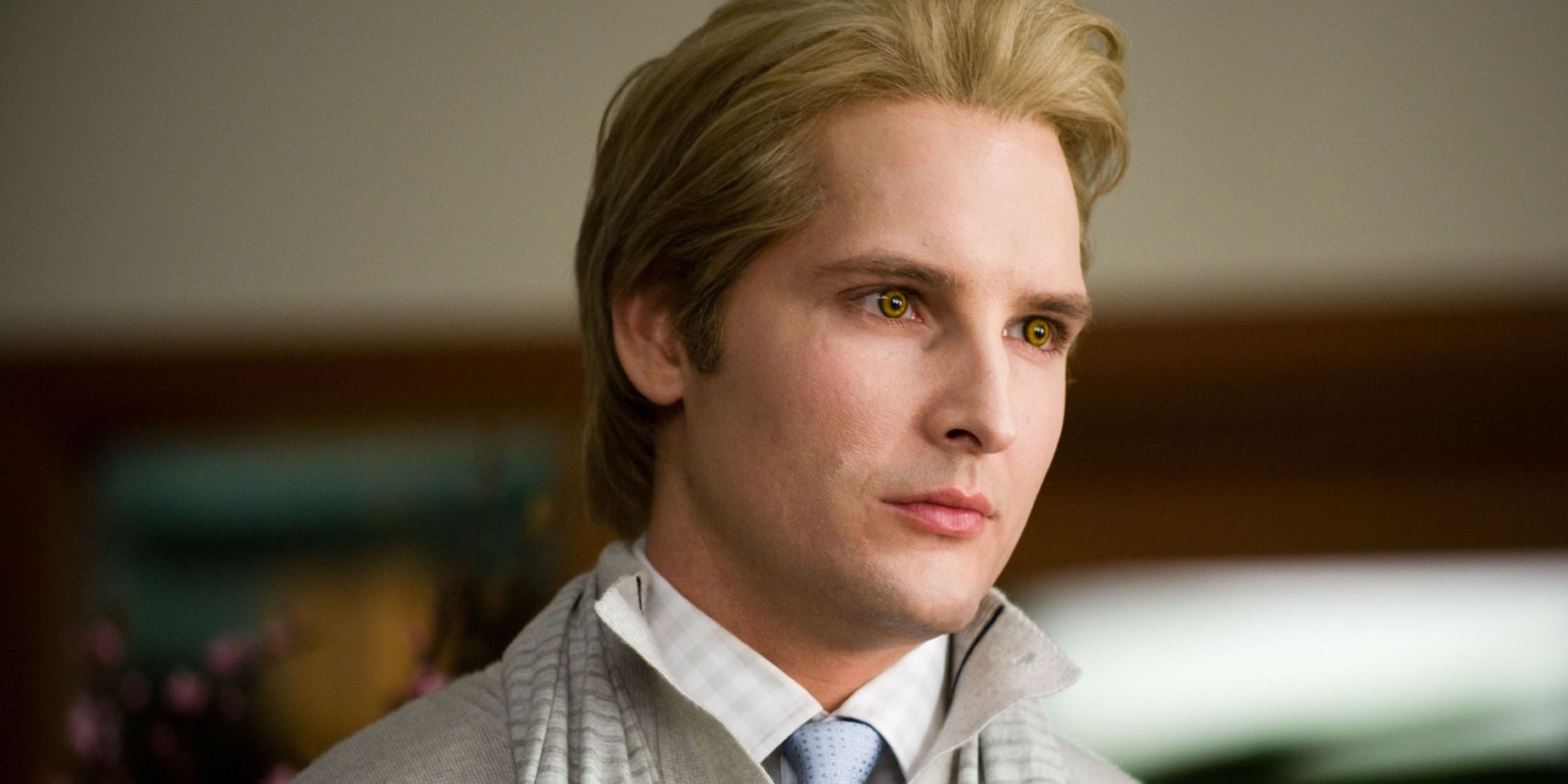 Carlisle Cullen portrayed by Peter Facinelli in 'Twilight'