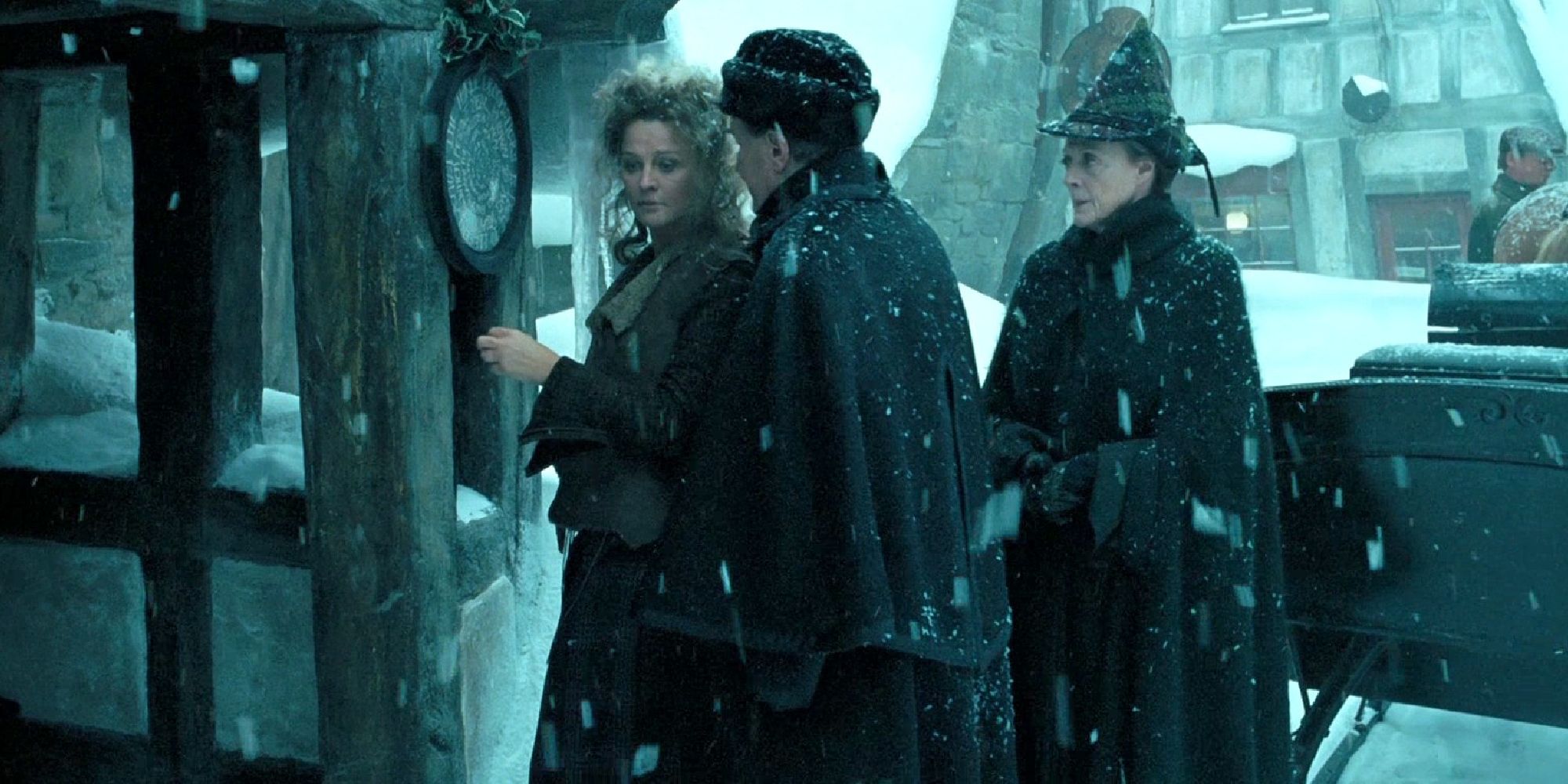 McGonagall entering a pub in Hogsmeade with two other wizards in Prisoner of Azkaban