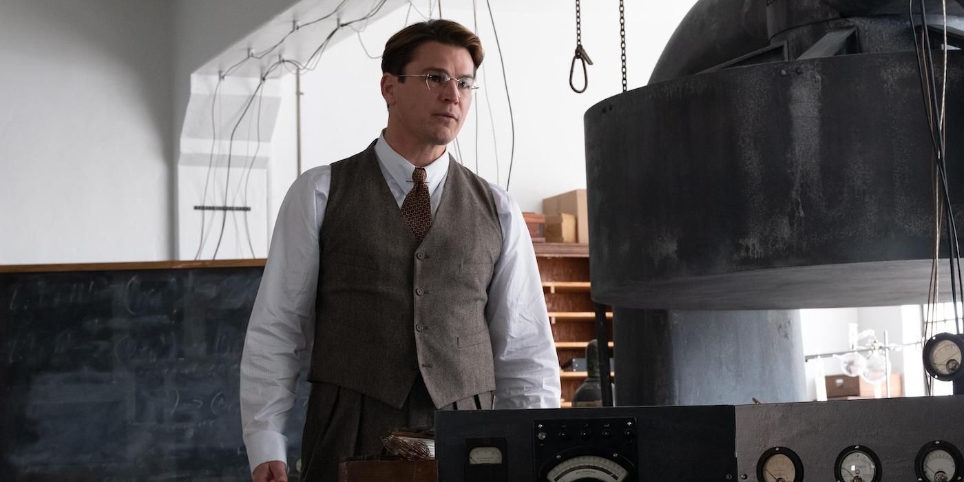 Josh Hartnett as Ernest Lawrence looking intently while standing in an office in Oppenheimer