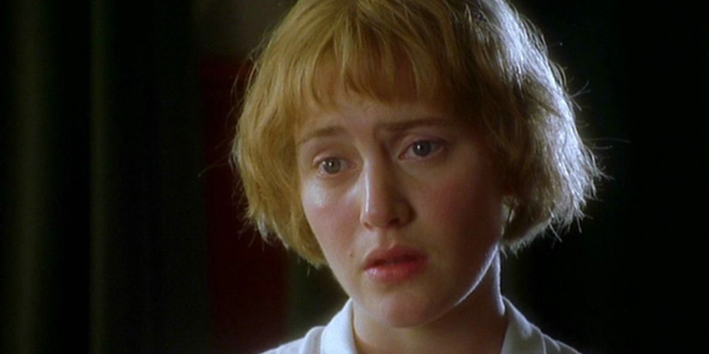 Kate Winslet as Iris Murdoch in Iris