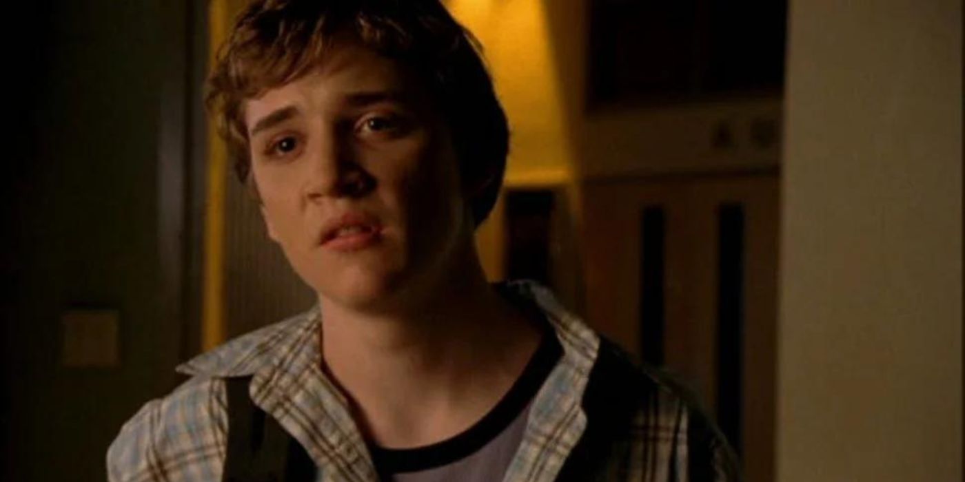 Kyle Gallner as Cassidy "Beaver" Casablancas in Veronica Mars