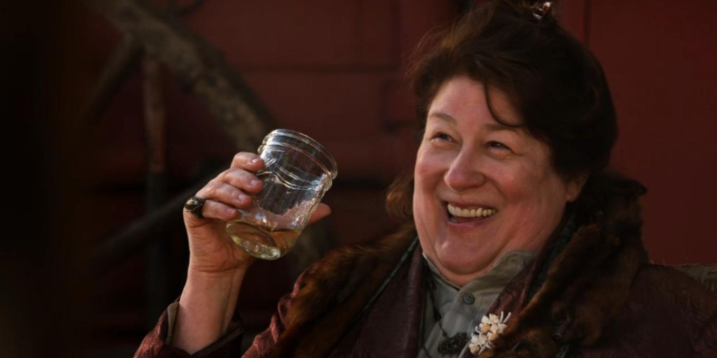 Margo Martindale as Mags Bennett, taking a drink in Season 2 of 'Justified.' 