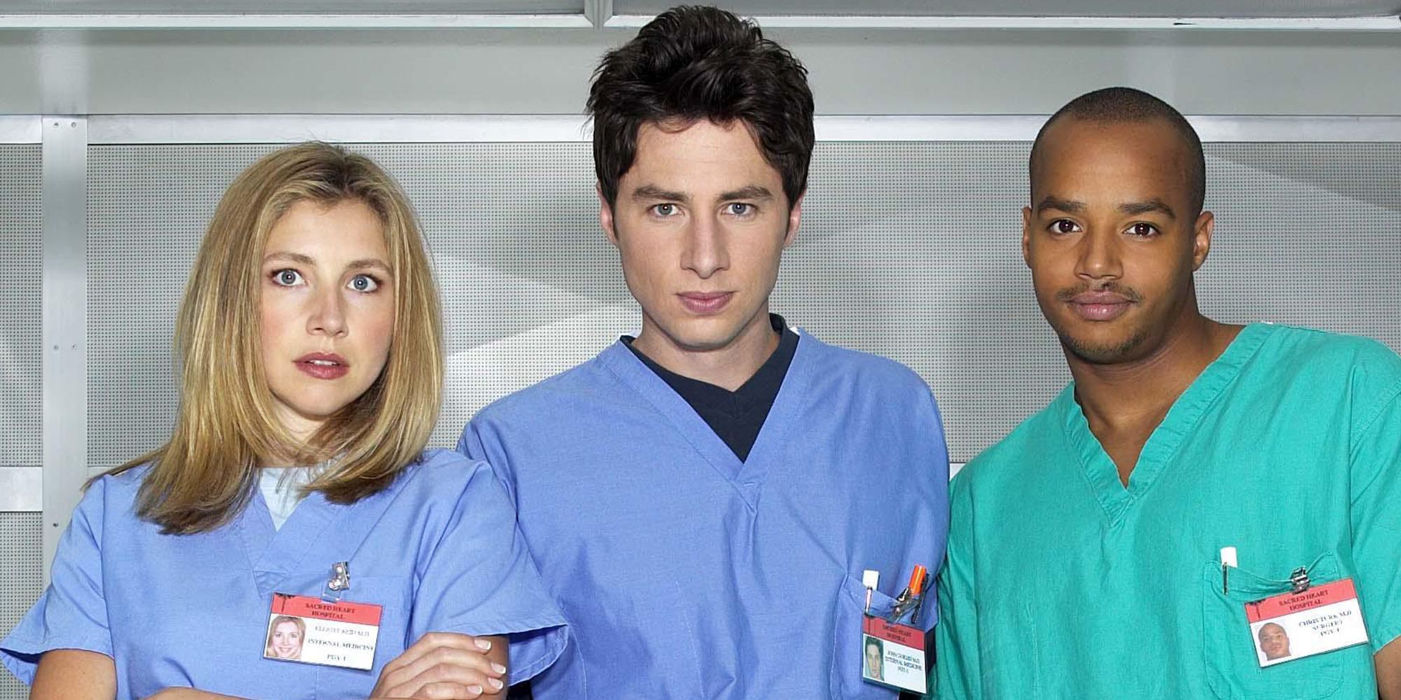 The cast of Scrubs standing together