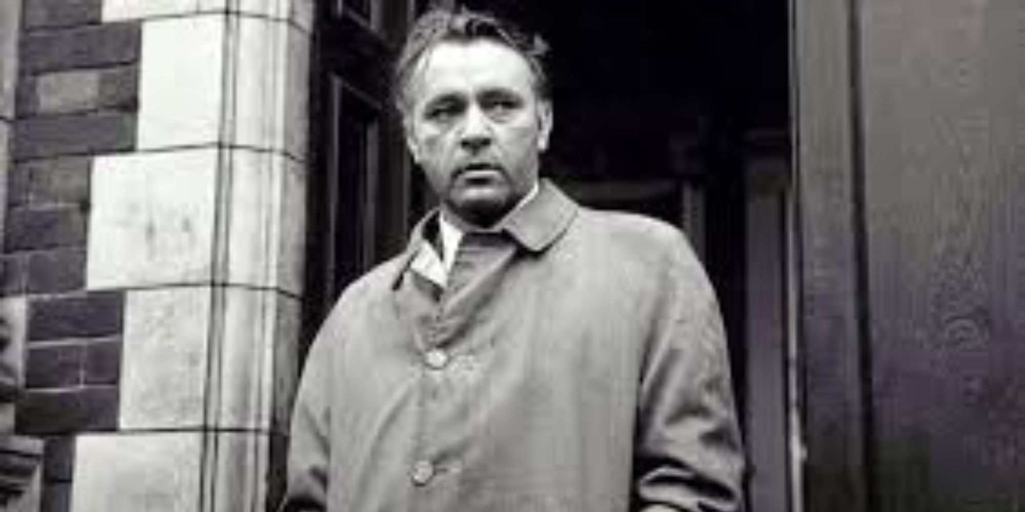 Richard Burton as Alec Leamas in 'The Spy Who Came in From the Cold' (1965), based on the John le Carre novel.