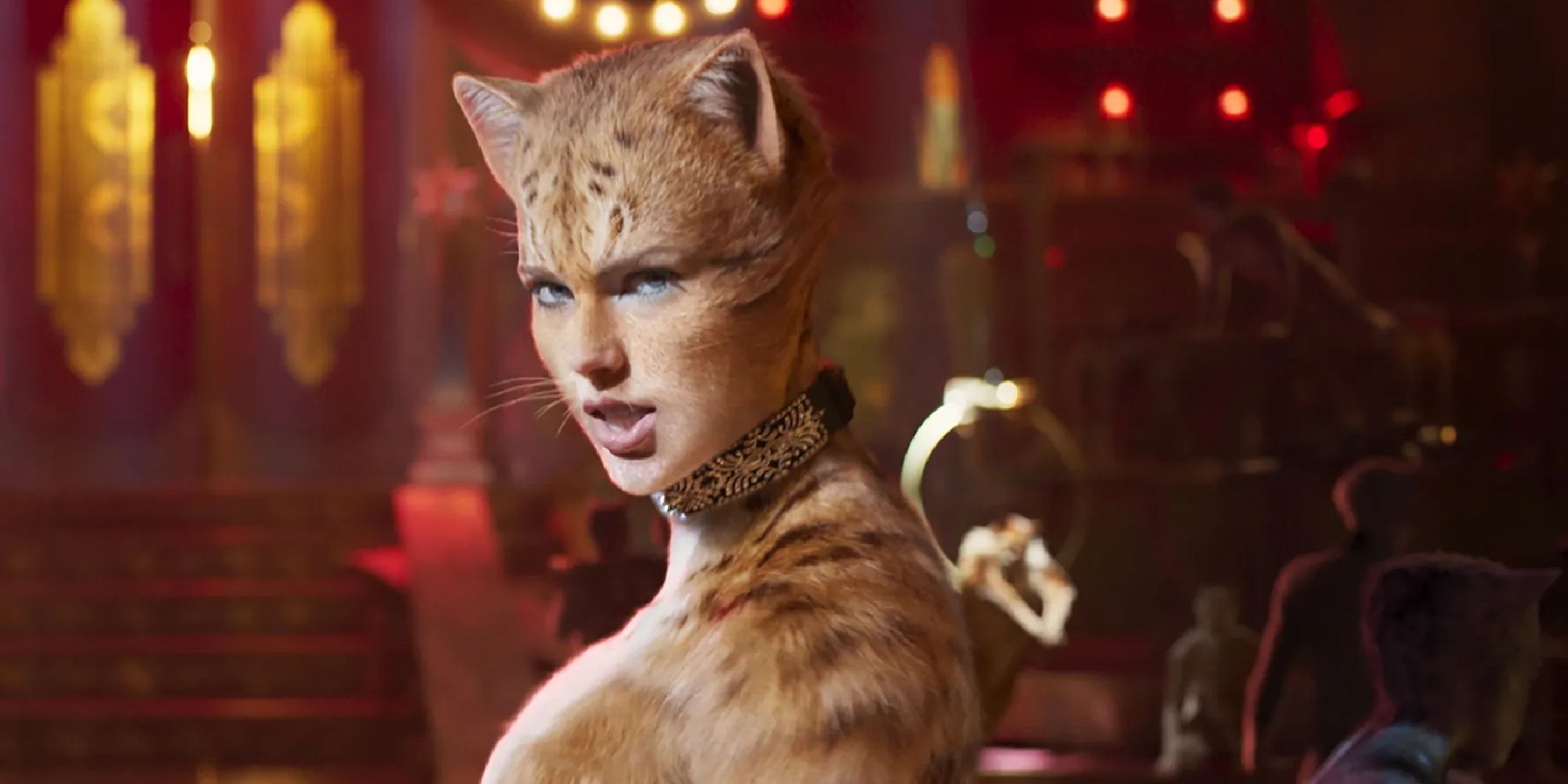 A close-up of Taylor Swift as Rombalurina in Cats