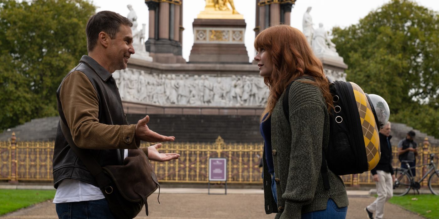 Bryce Dallas Howard and Sam Rockwell as Elly and Aiden in Argylle