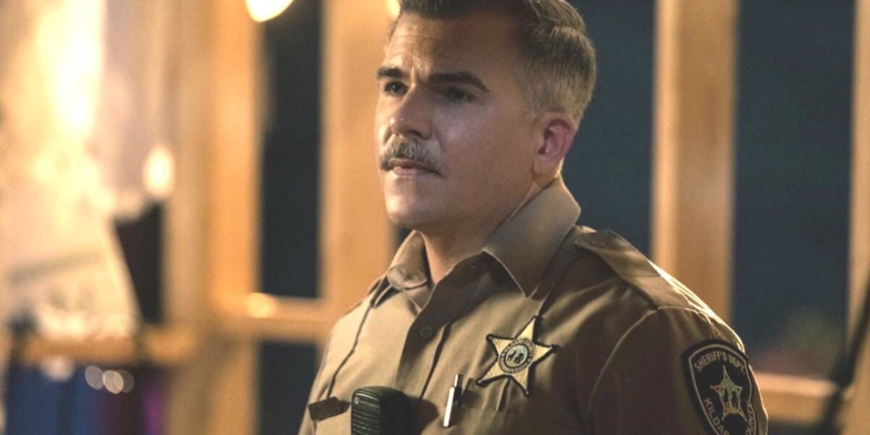 Cullen Moss as Deputy Shoupe 