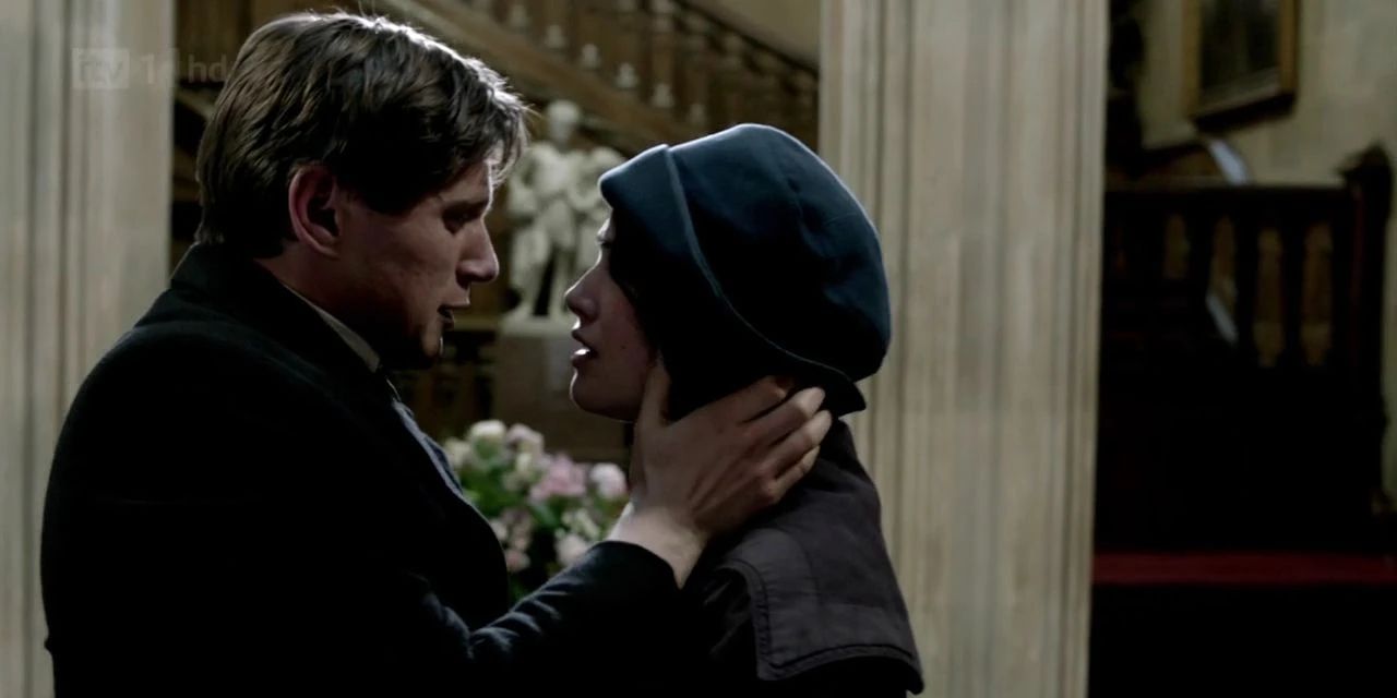 Sybil (Jessica Brown-Findlay) and Tom Branson (Allen Leech) in 'Downton Abbey'