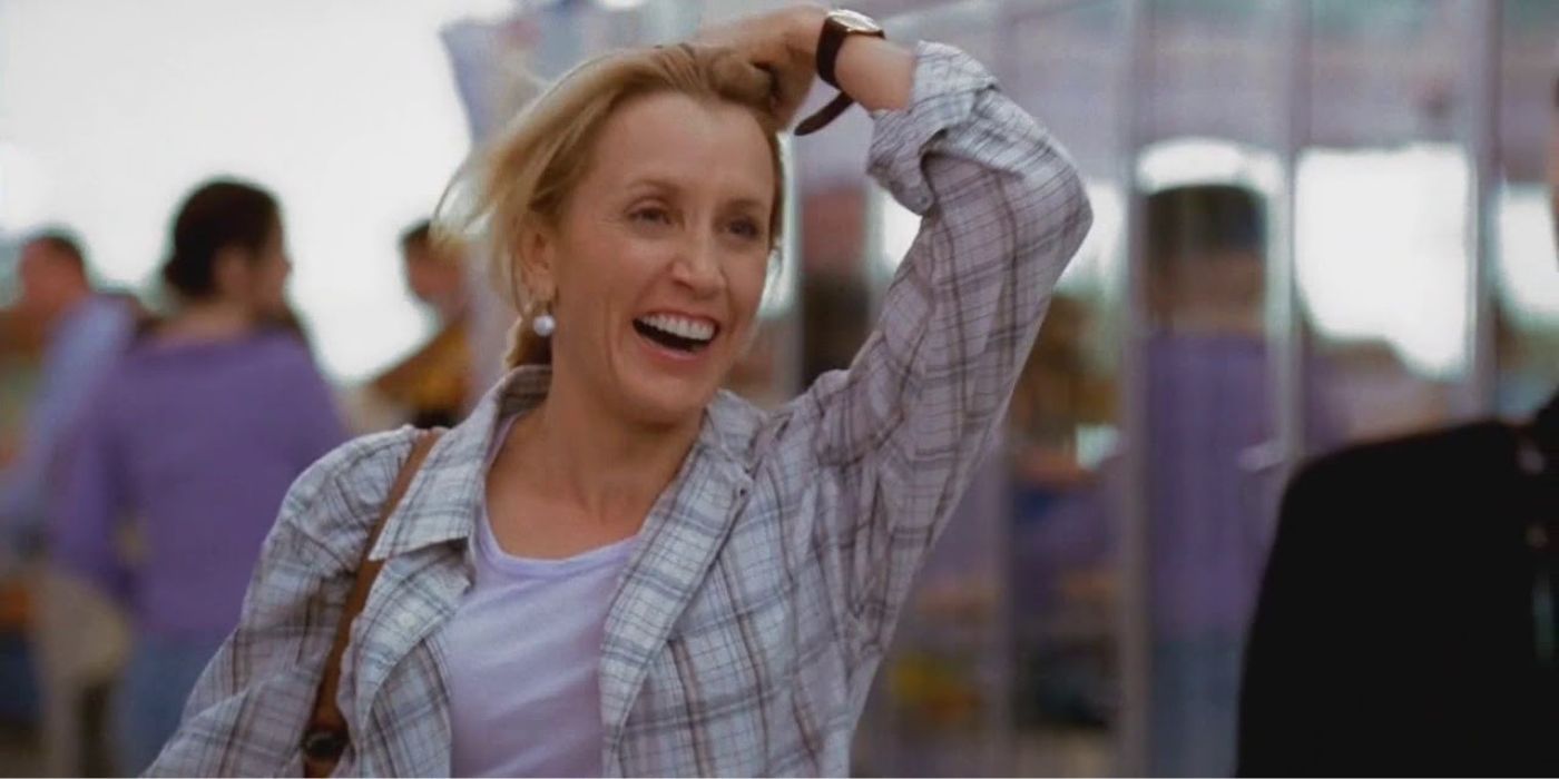 Felicity Huffman as Lynette Scavo in Desperate Housewives