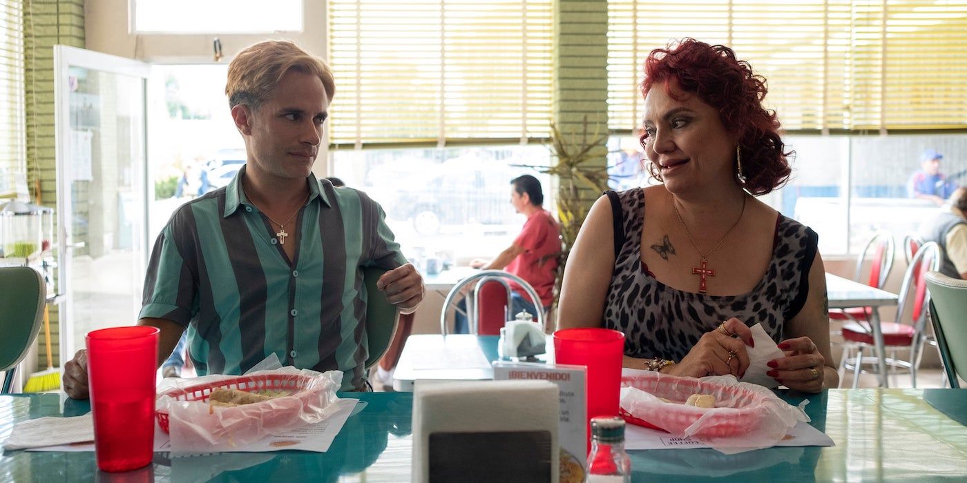 Gael García Bernal and Perla de la Rosa in Cassandro