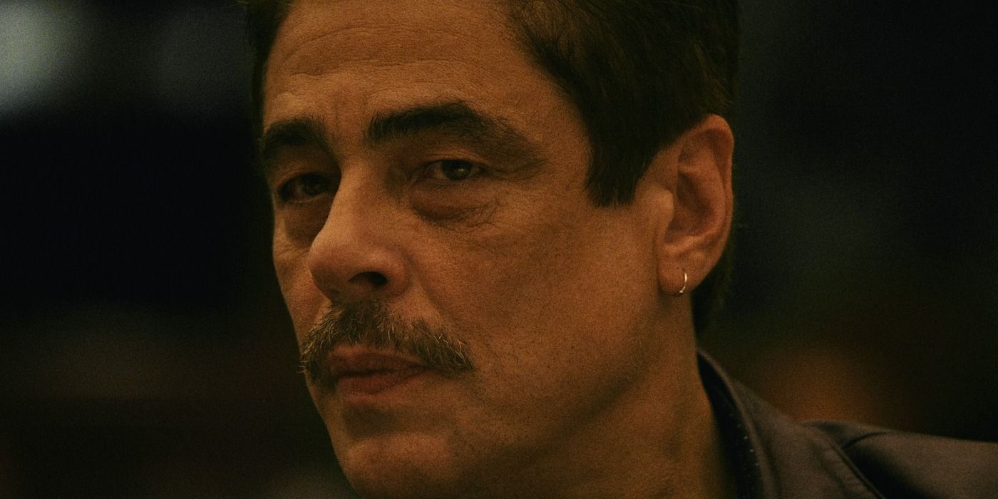 Benicio Del Toro as Tom Nichols in Netflix's Reptile. 