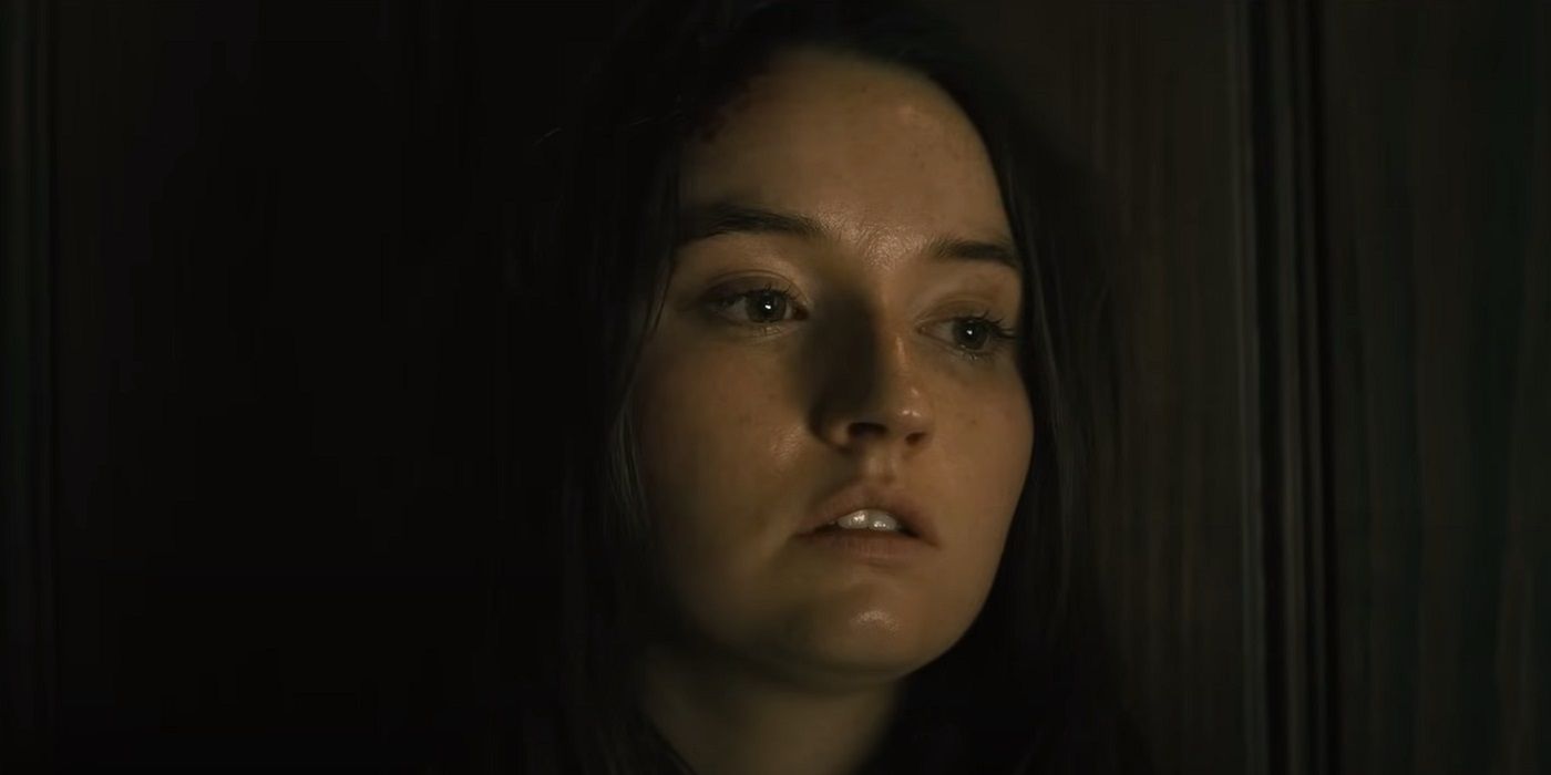 Kaitlyn-Dever-No-One-Will-Save-You-2