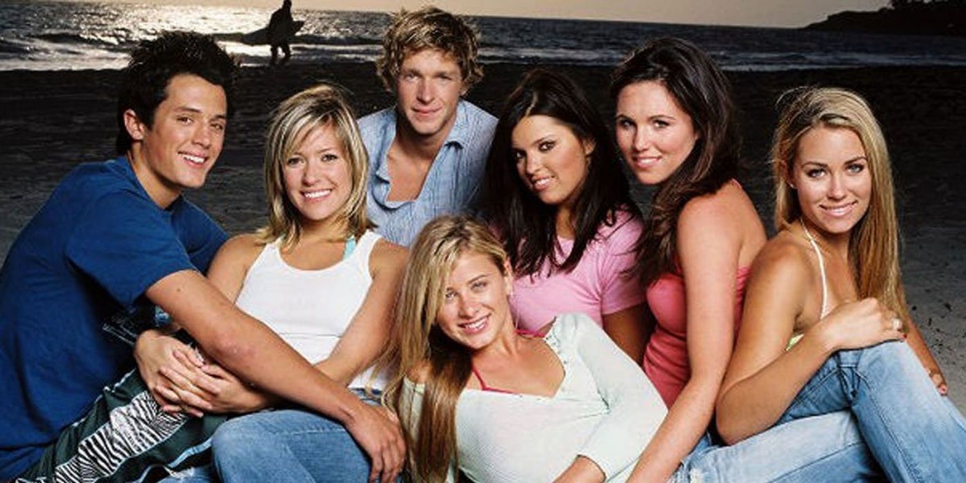 The cast of 'Laguna Beach' pose on the beach