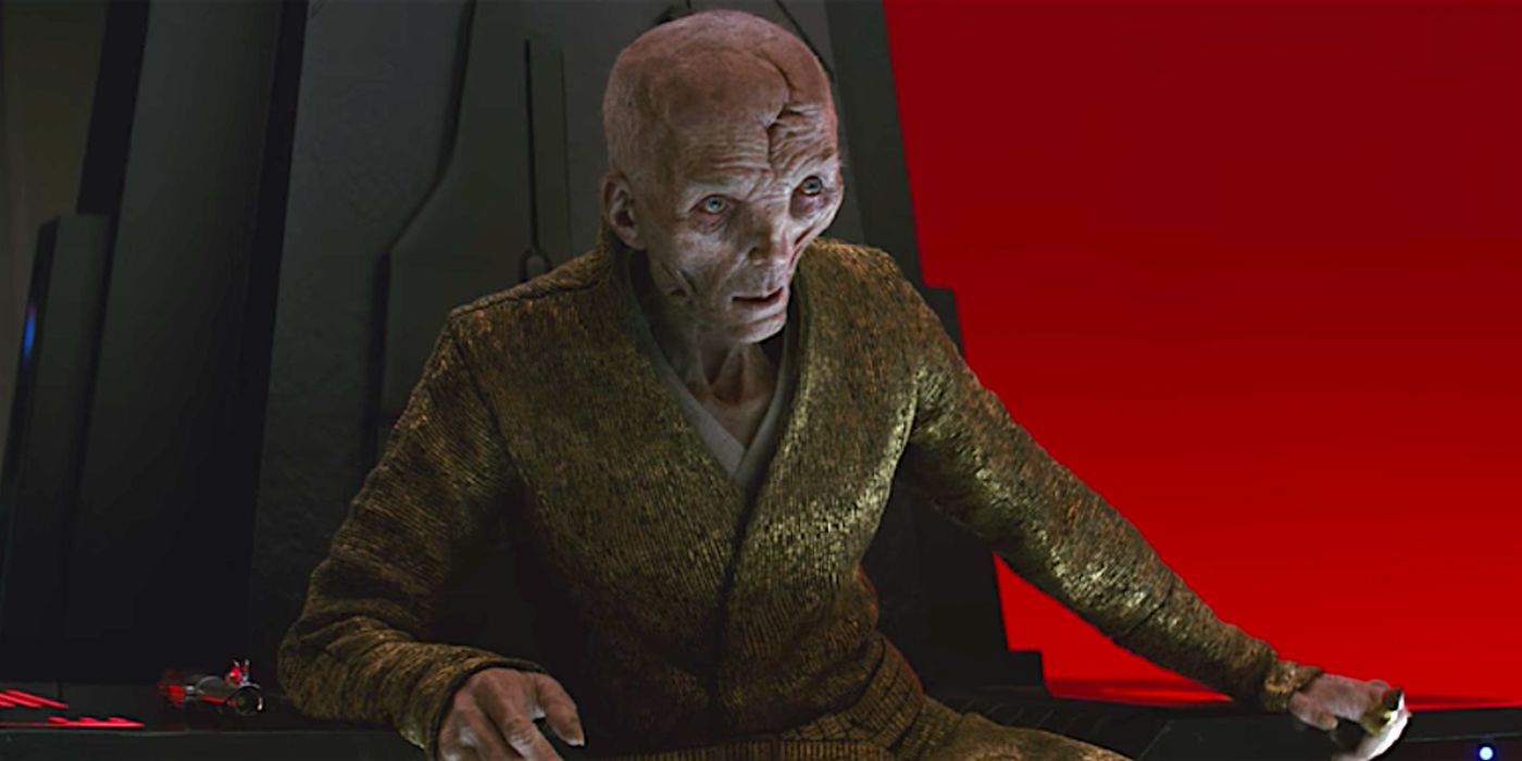 Snoke on a chair in 'Star Wars: The Last Jedi'