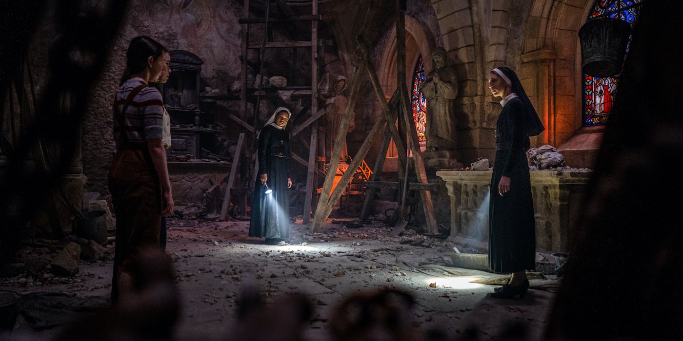 The Nun 2 Taissa Farmiga, Storm Reid chapel scene