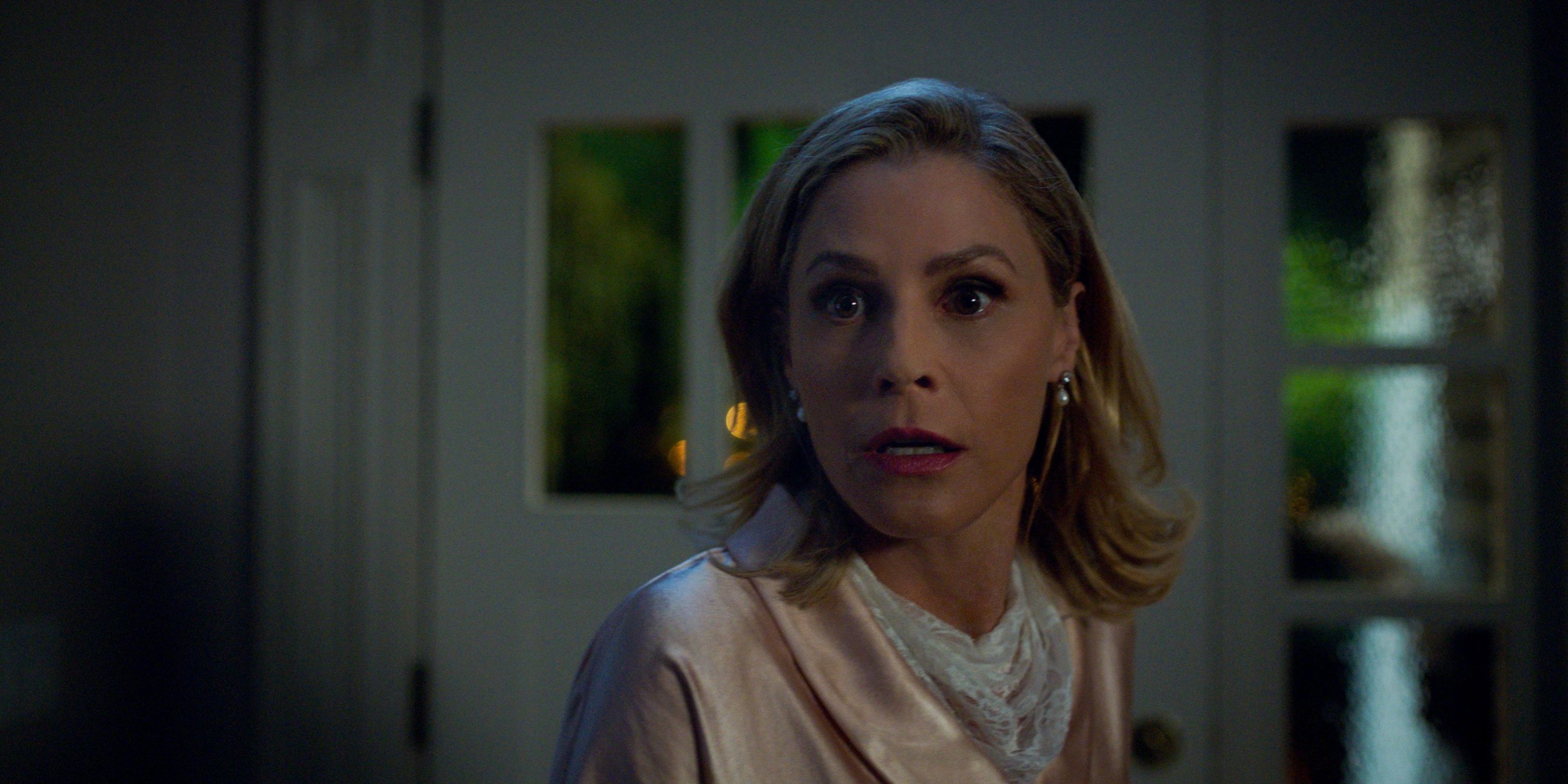 Julie Bowen Is an ‘80s Dream Queen in the First ‘Hysteria!’ Trailer