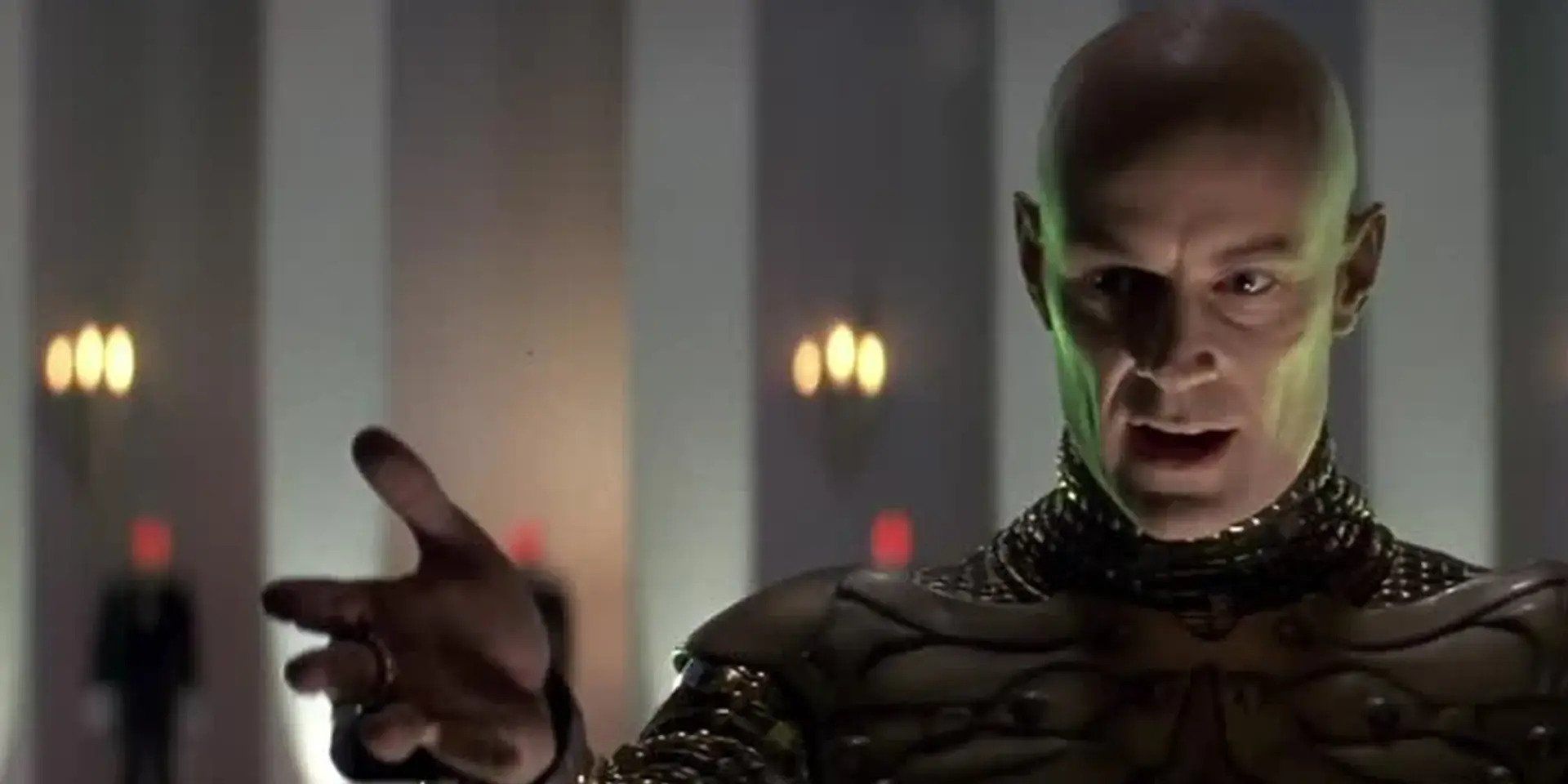 A still from the sci-fi horror movie Lawnmower Man 2: Beyond Cyberspace