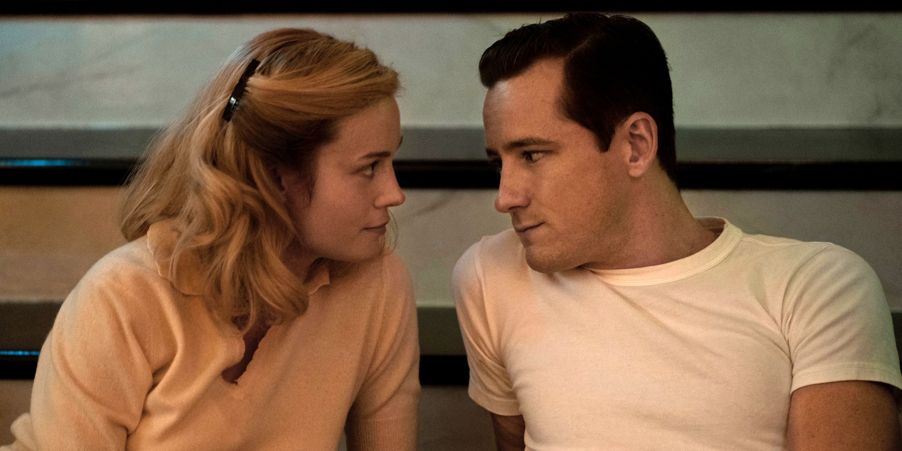 Brie Larson as Elizabeth Zott and Lewis Pullman as Calvin Evans in Episode 2 of Lessons in Chemistry