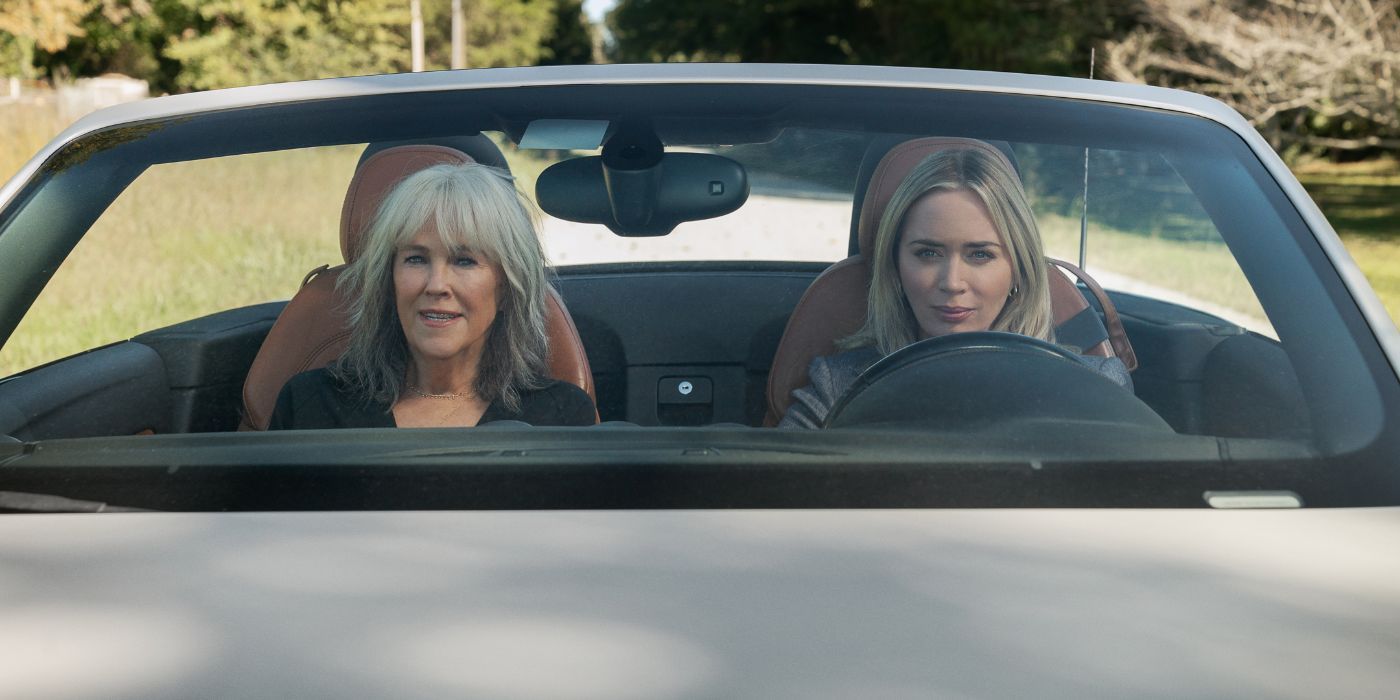 Pain Hustlers Catherine O'Hara Emily Blunt