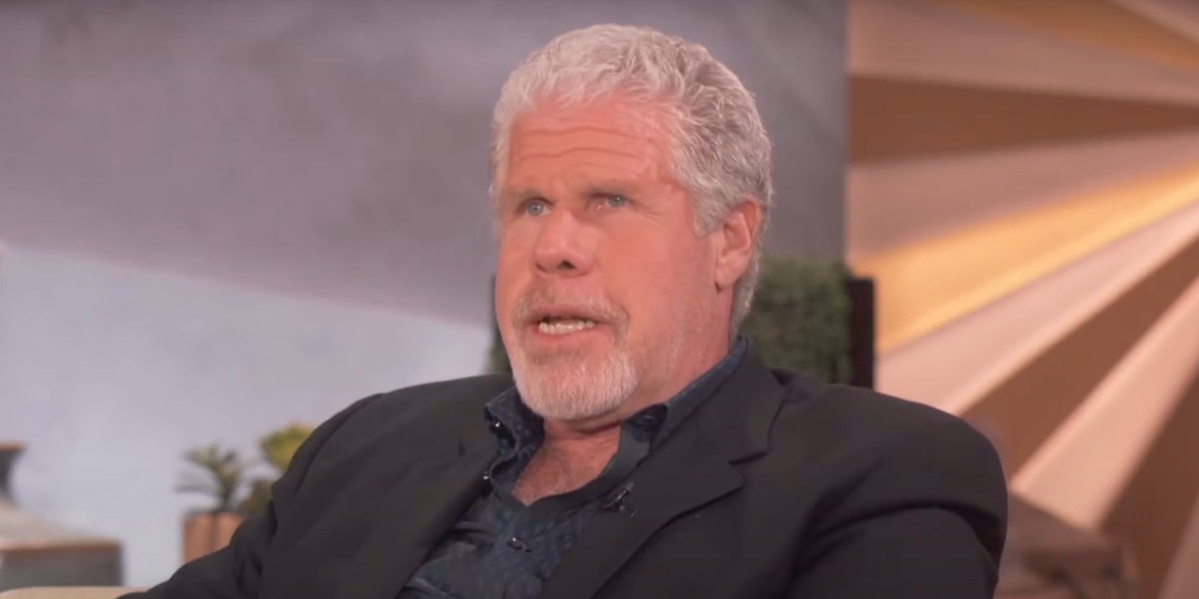 Ron Perlman appears on 'The Queen Latifa Show' discussing his experiences in stand-up comedy.