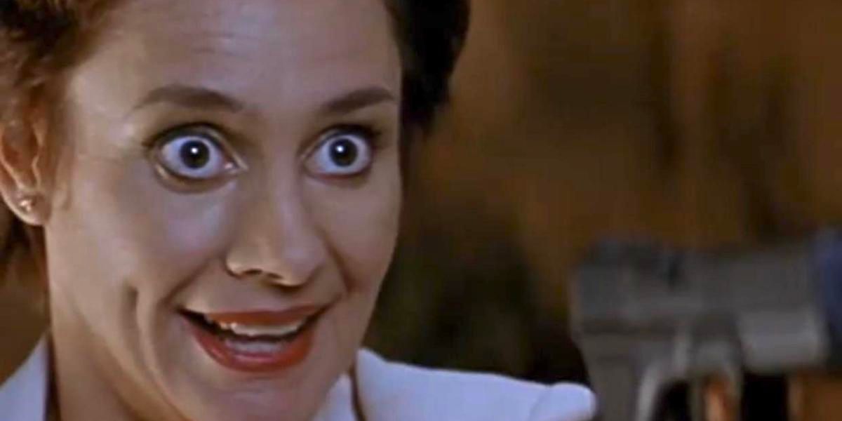 Laurie Metcalf in Scream 2