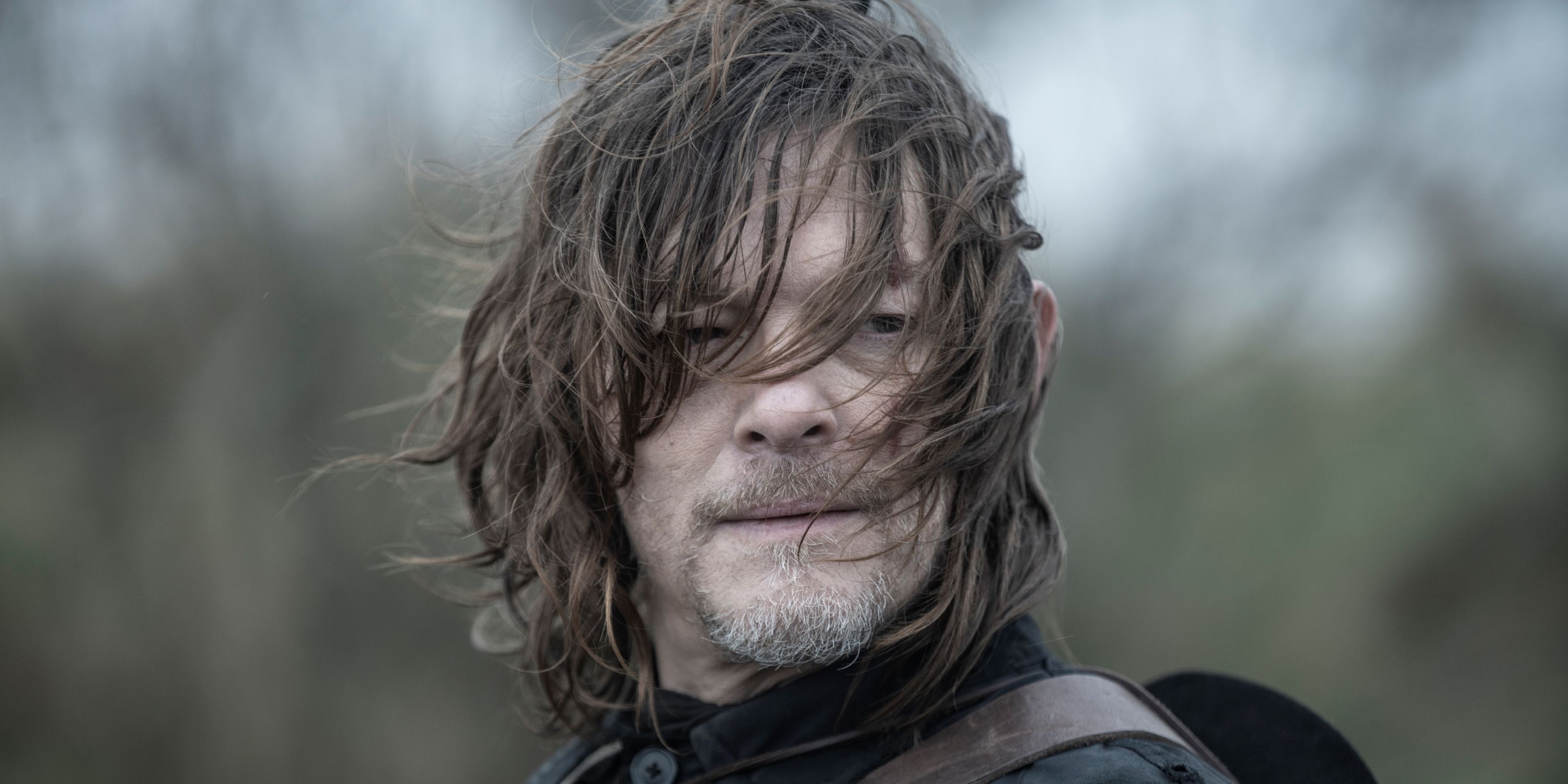 Norman Reedus como Daryl Dixon en el episodio 6 de la temporada 1 de The Walking Dead: Daryl Dixon