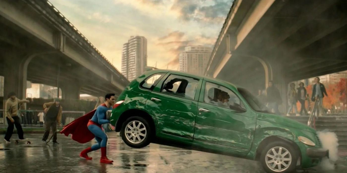 Superman lowers a damaged car in front of scientists in the Superman and Lois pilot episode.