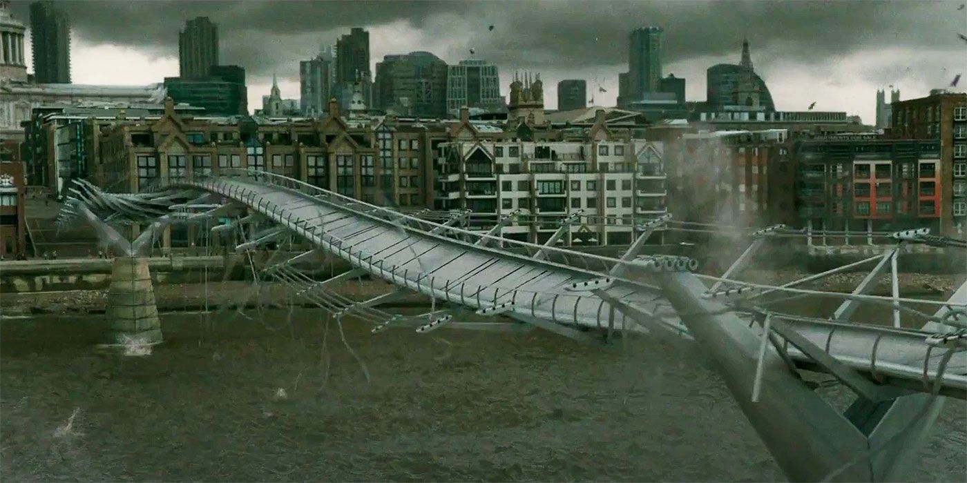 The Millennium Bridge in London in Harry Potter and the Half-Blood Prince