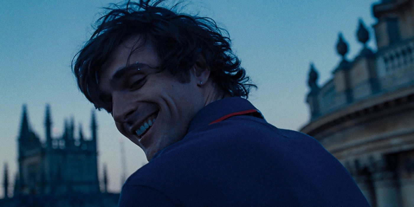 Felix Catton (Jacob Elordi) turning his head back and smiling in Saltburn