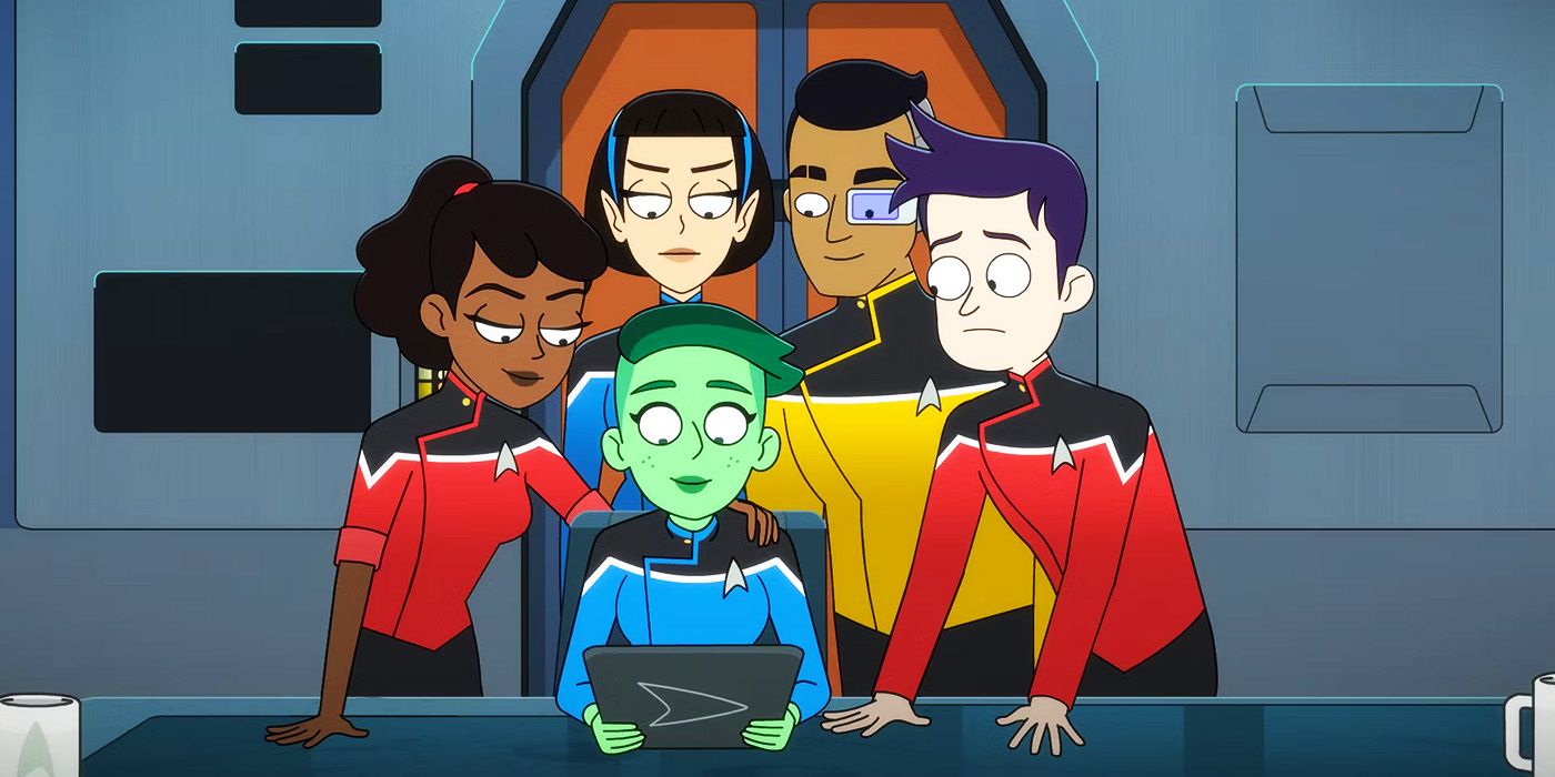 Mariner, T'lyn, Tendi, Rutherford, and Boimler gathered around a datapad in Star Trek Lower Decks