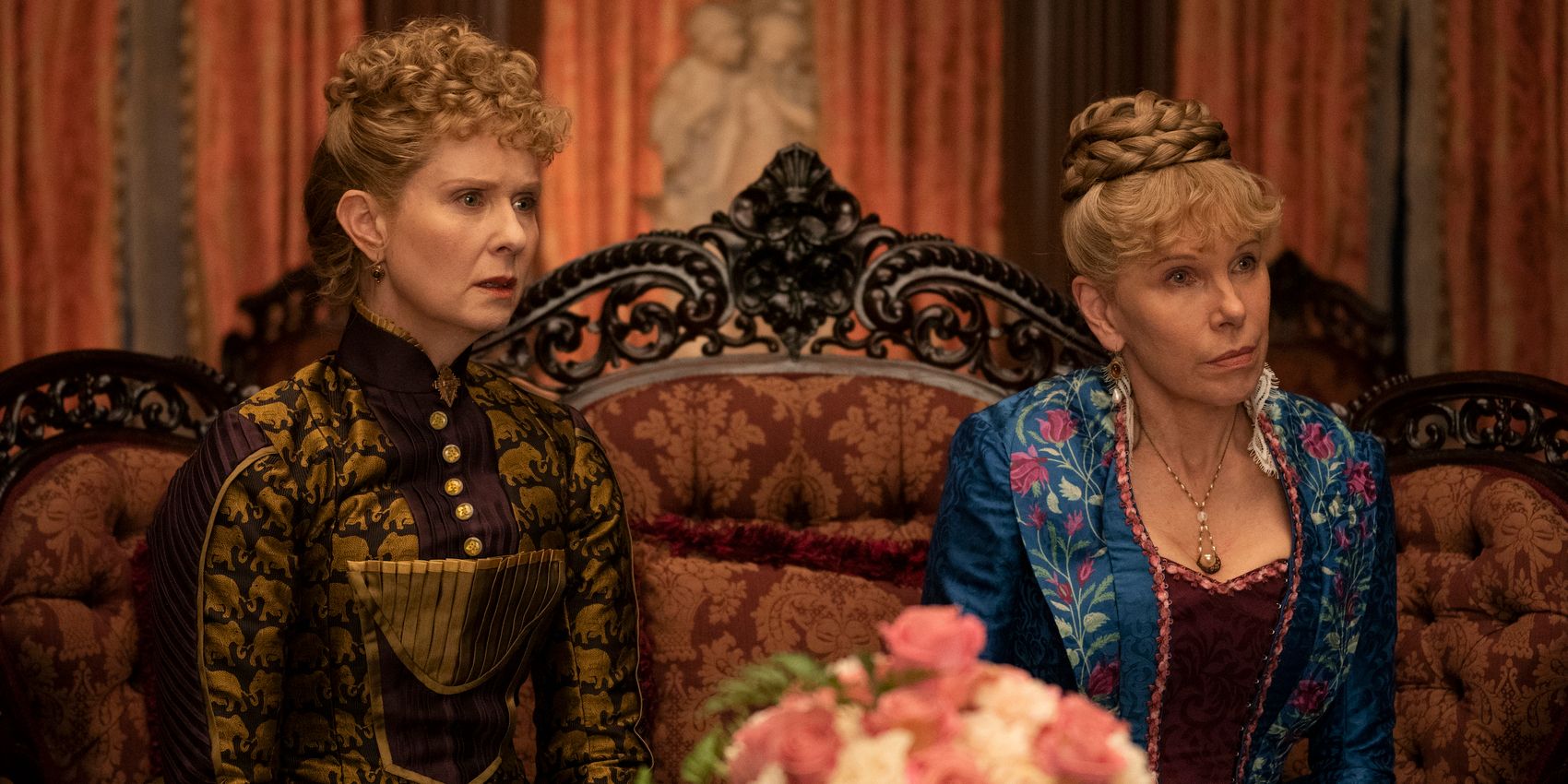 Ada (Cynthia Nixon) and Agnes (Christine Baranski) in 'The Gilded Age'