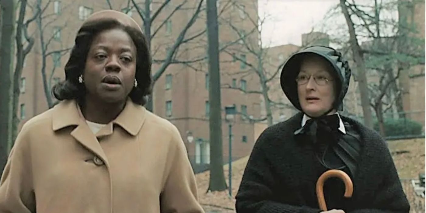 Viola Davis and Meryl Streep have a discussion in 'Doubt'