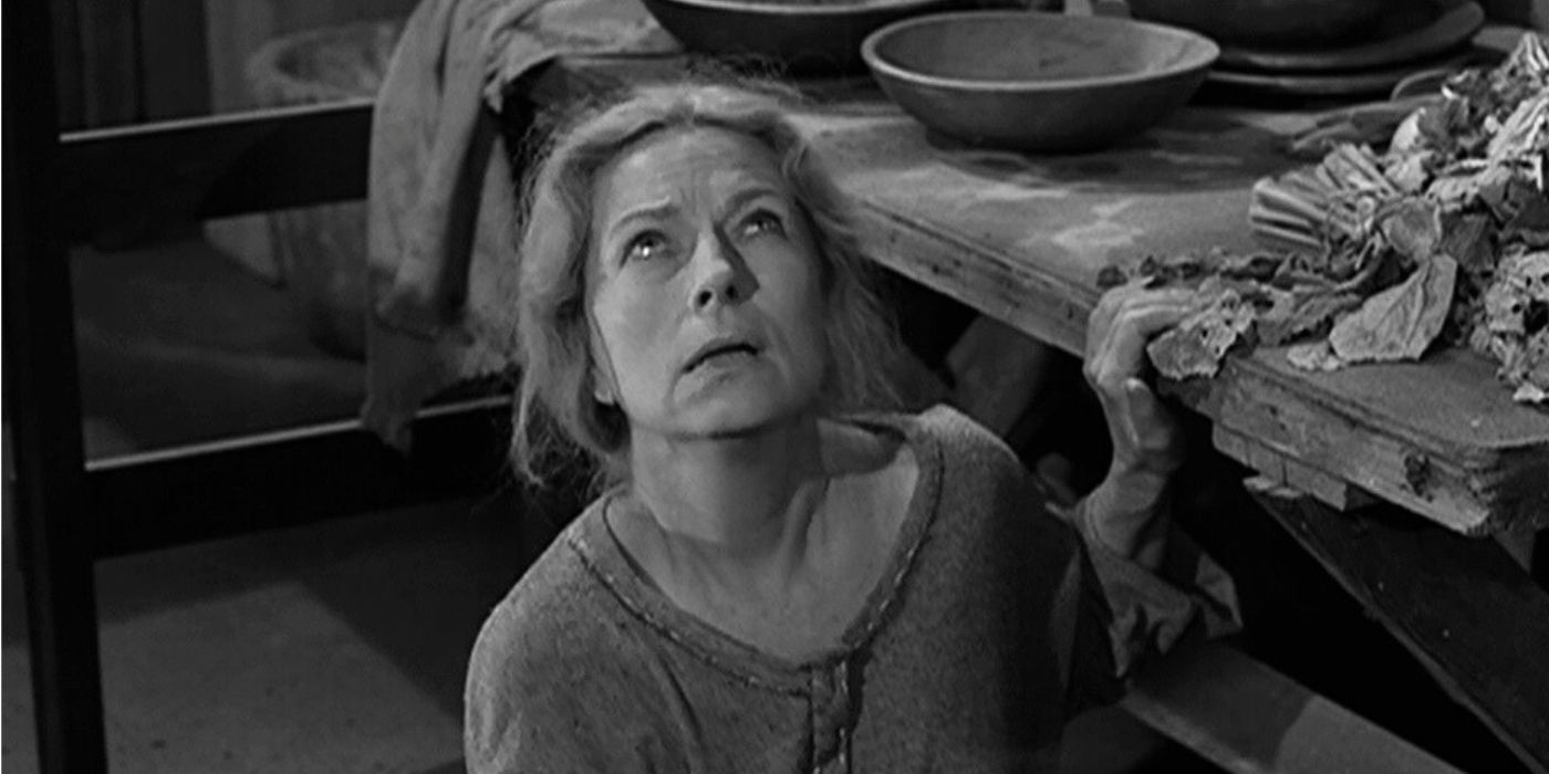 Agnes Moorehead sitting on the floor looking up in The Twilight Zone