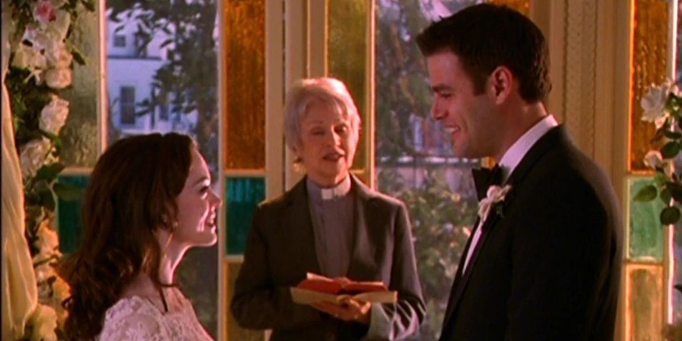 Paige (Rose McGowan) and Henry (Ivan Sergei) at their wedding in Charmed