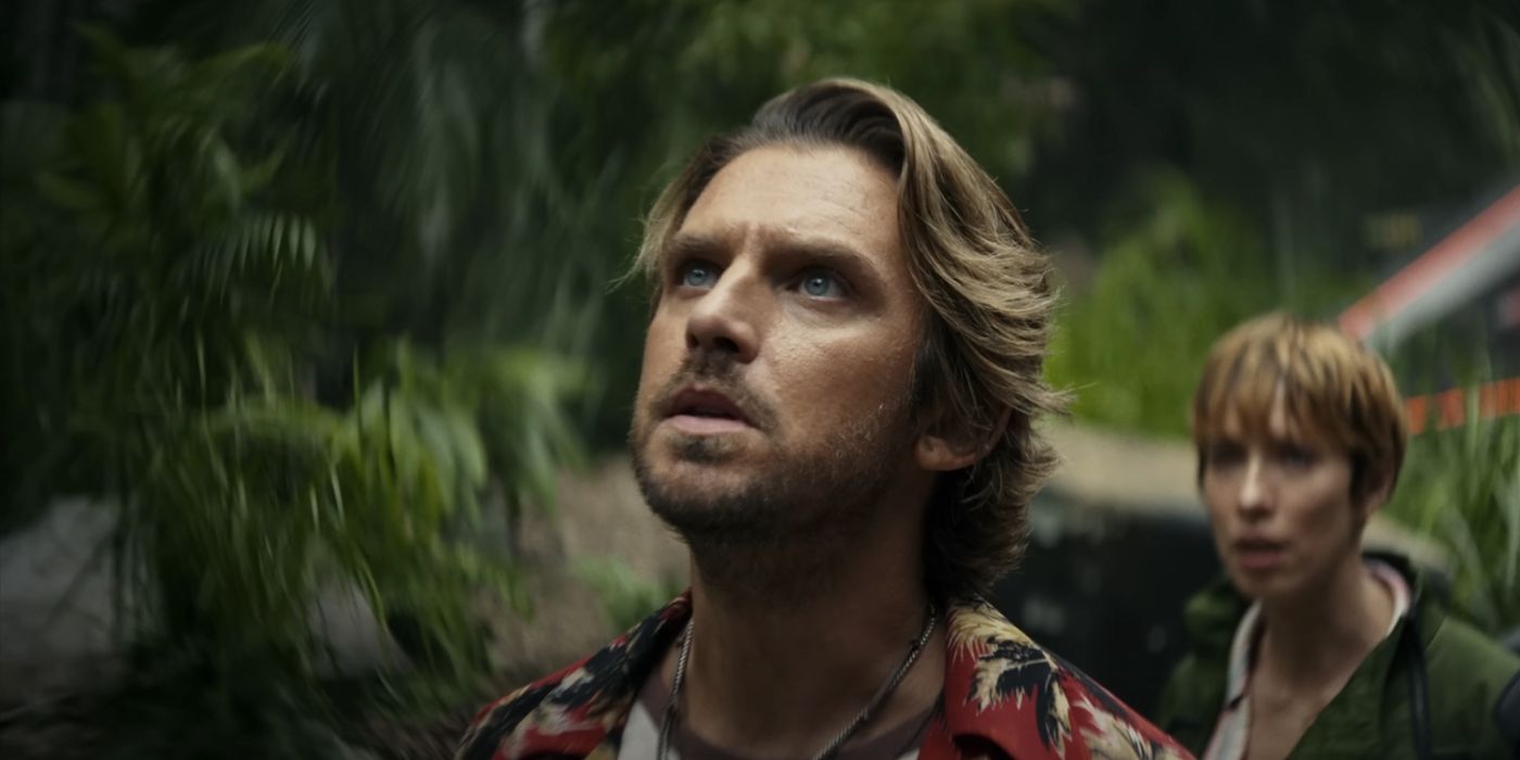 Dan Stevens as Trapper looking up in Godzilla x Kong: The New Empire