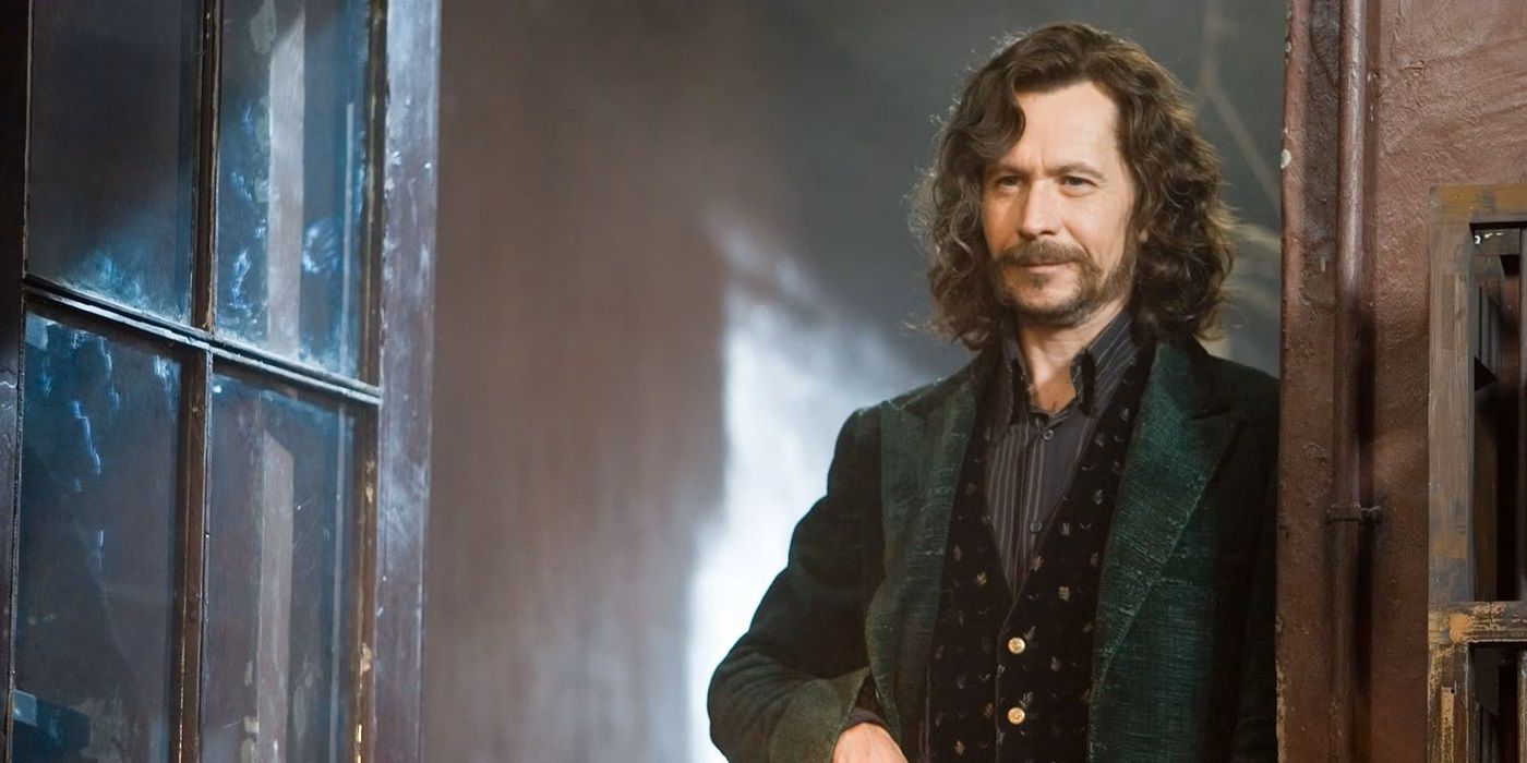 Sirius Black, played by Gary Oldman, in a green jacket in &lsquo;Harry Potter and the Order of the Phoenix&rsquo;