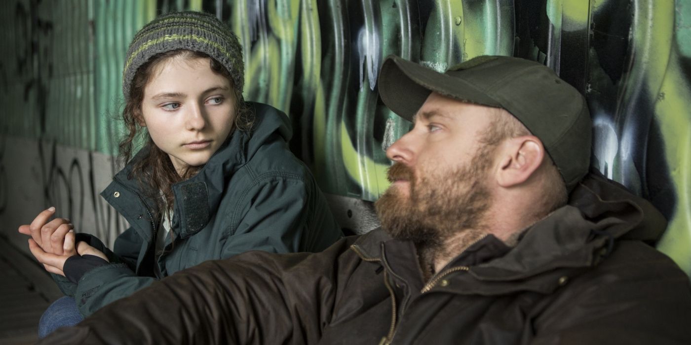 Thomasin McKenzie and Ben Foster in Leave No Trace